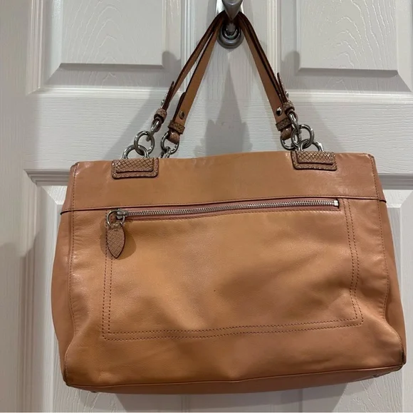 Coach Penelope Apricot / Peachy Leather shoulder bag - - Picture 9 of 14